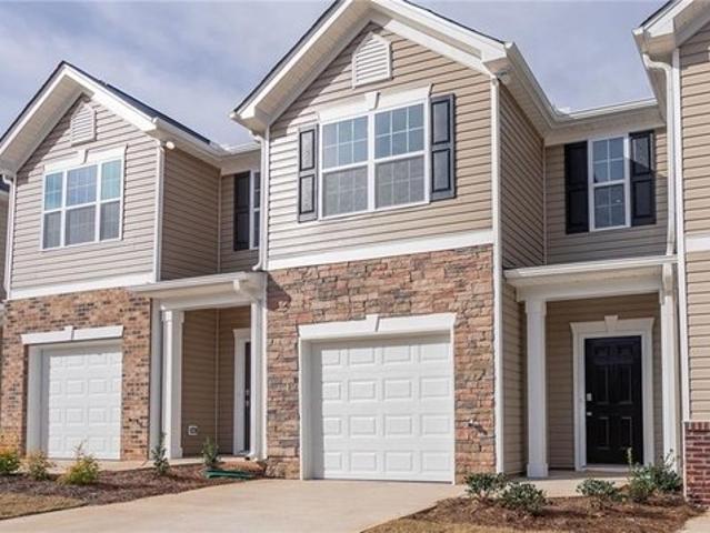 Townhouse for sale in Haw River, North Carolina