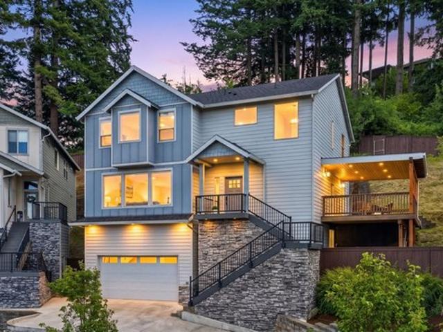 House for sale in Camas, Washington