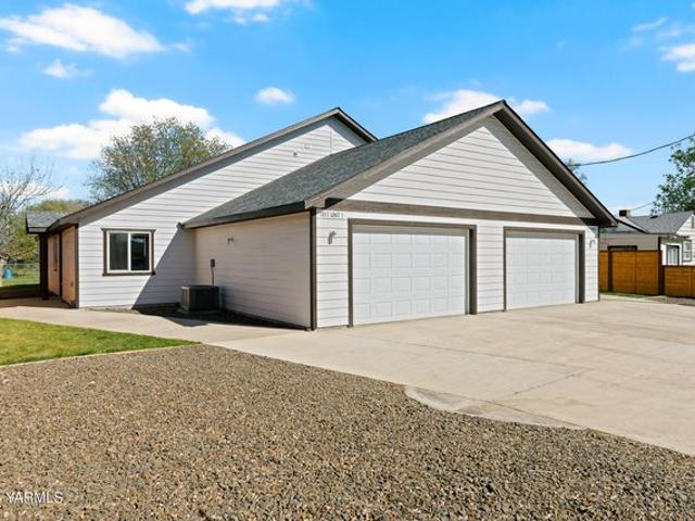House for sale in Washington
