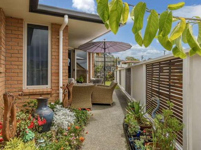 Townhouse for sale in Bay Of Plenty