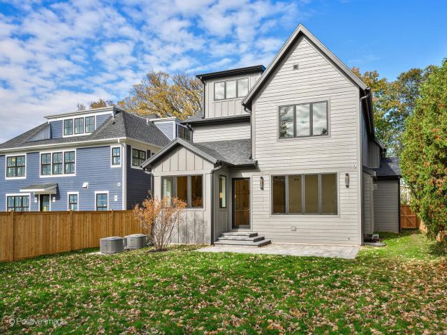 House for sale in Wilmette, Illinois