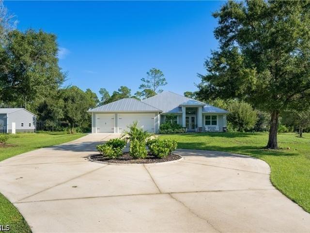 House for sale in North Fort Myers, Lee County