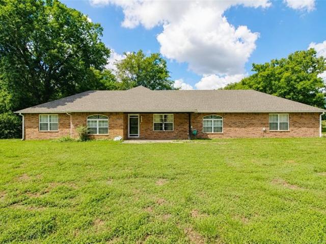 House for sale in Morris, Oklahoma