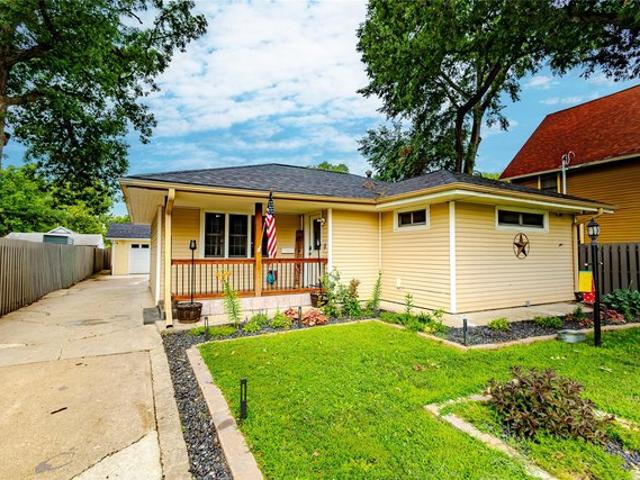 House for sale in Des Moines, Iowa