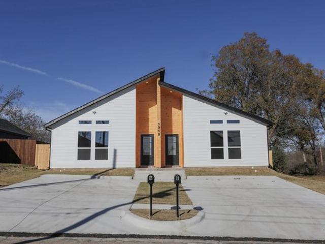 House for sale in Hunt, Texas