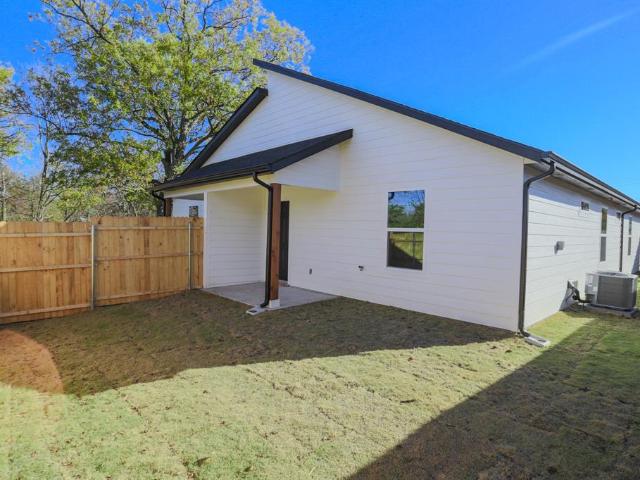 House for sale in Hunt, Texas