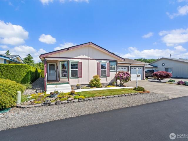 House for sale in Centralia, Washington