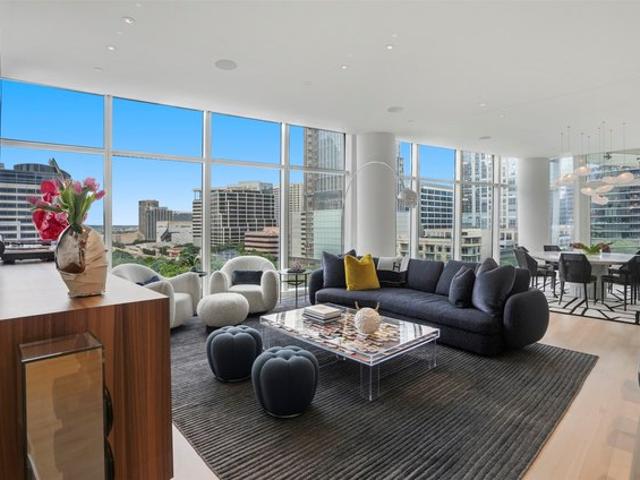 Condo for sale in Dallas, Texas