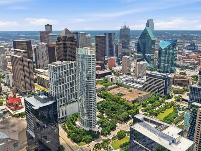 Condo for sale in Dallas, Texas