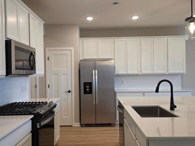 Townhouse for sale in Hennepin, Minnesota