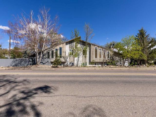 House for sale in Lethbridge, Alberta