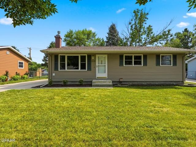House for sale in Grand Forks, North Dakota