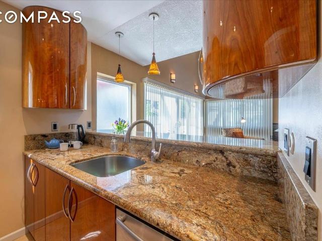 Condo for sale in San Mateo