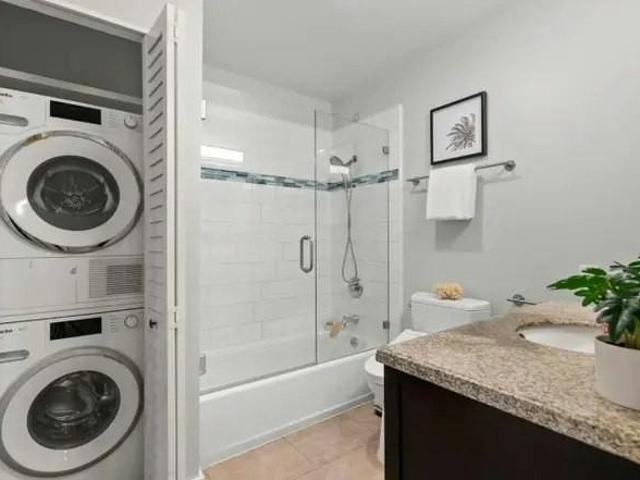 Condo for rent in San Mateo, California
