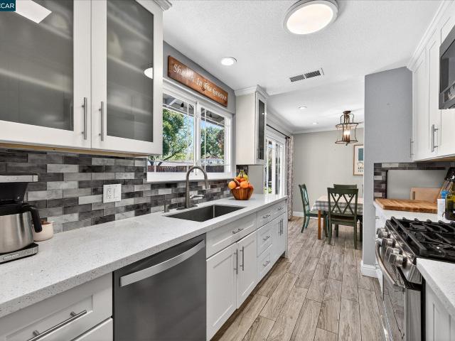 House for sale in Pleasant Hill, California