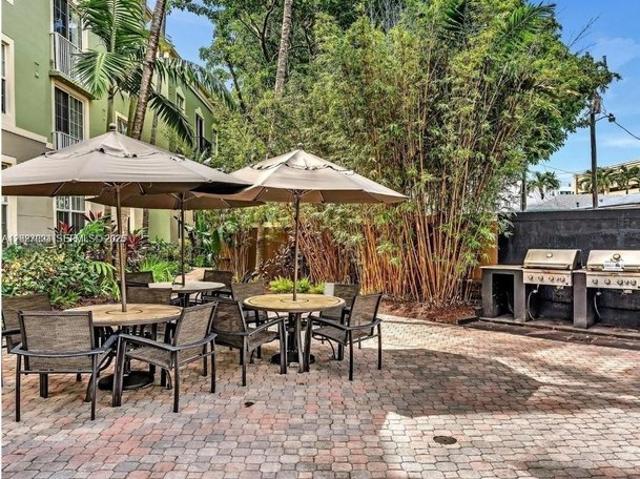 Condo for sale in Hollywood, Florida
