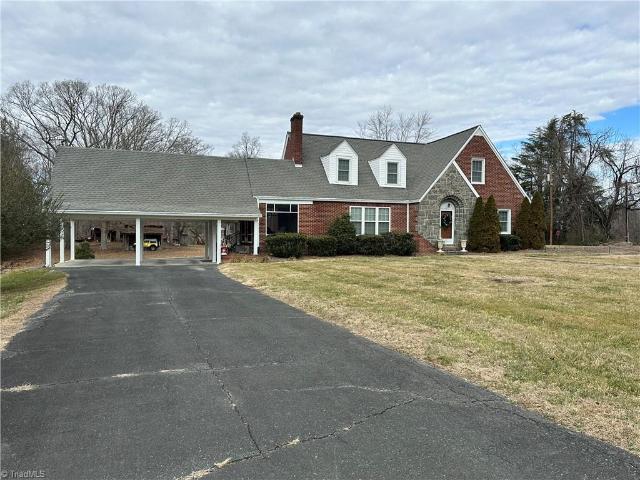 House for sale in Mount Airy, North Carolina