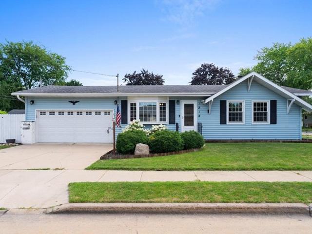 House for sale in Oshkosh, Wisconsin