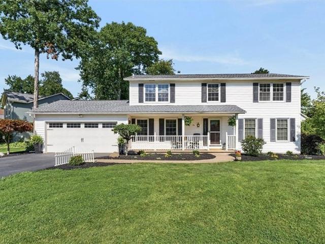 House for sale in Oak Hill, New York