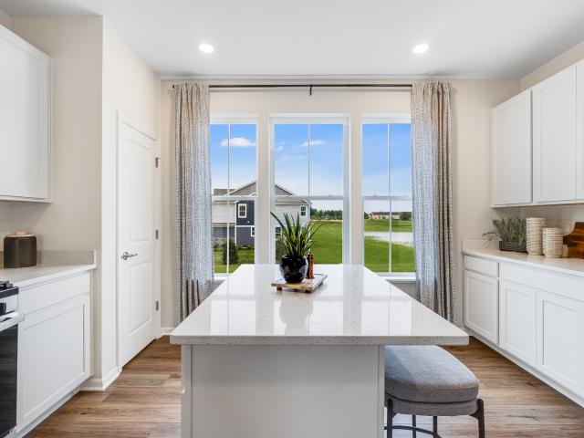 Townhouse for sale in Mchenry, Illinois