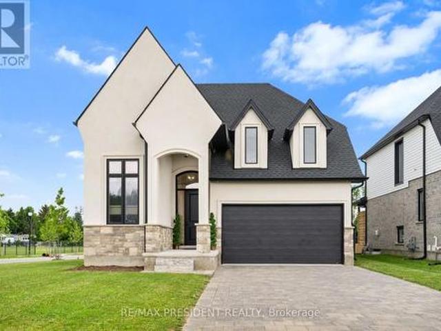 House for sale in Thames Centre, Ontario