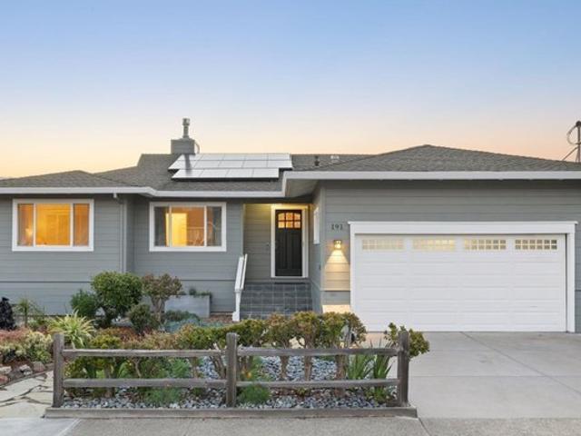 House for sale in Corte Madera, California