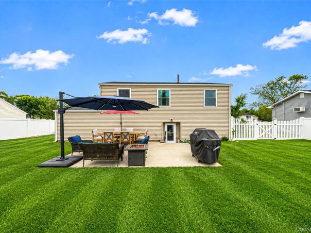 House for sale in Centereach, New York