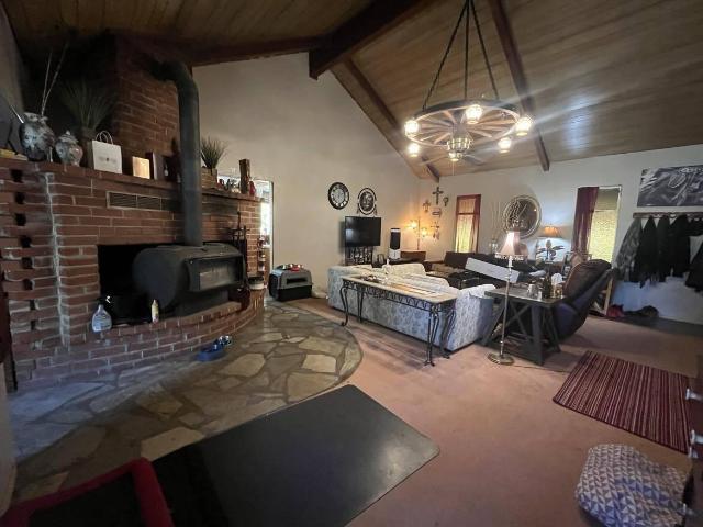 House for sale in Lewiston, California