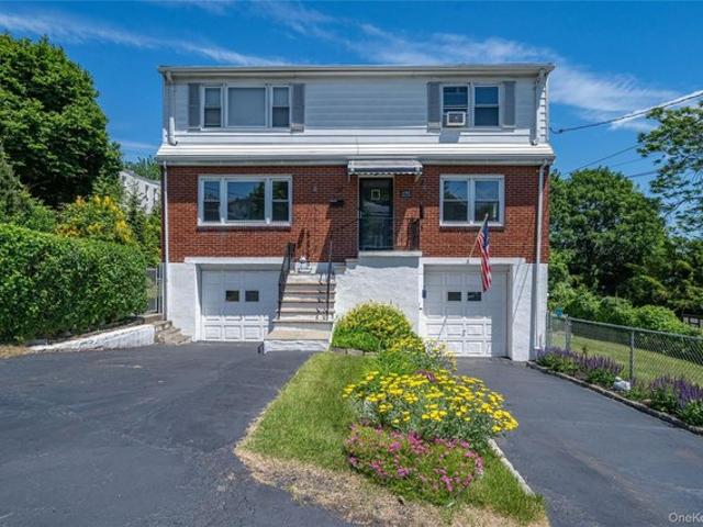 House for sale in Glenwood, New York