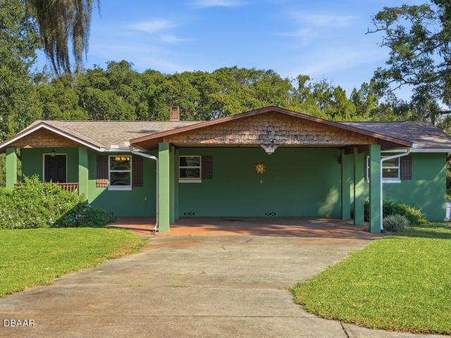 House for sale in Oak Hill, Florida