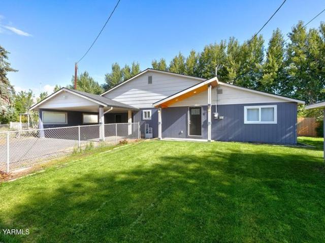 House for sale in Naches, Yakima County