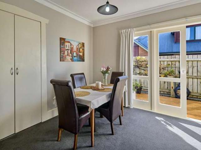 House for sale in Days Bay, Wellington