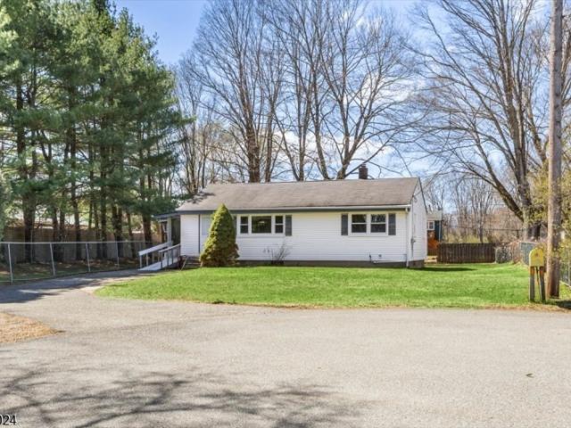 House for sale in Andover, New Jersey