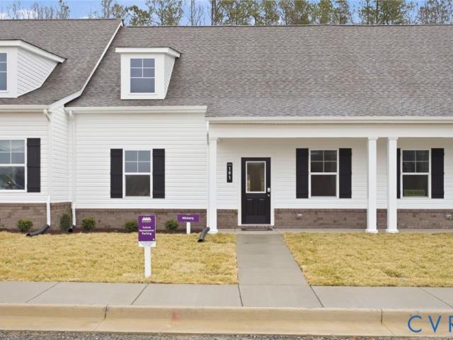 Townhouse for sale in Virginia