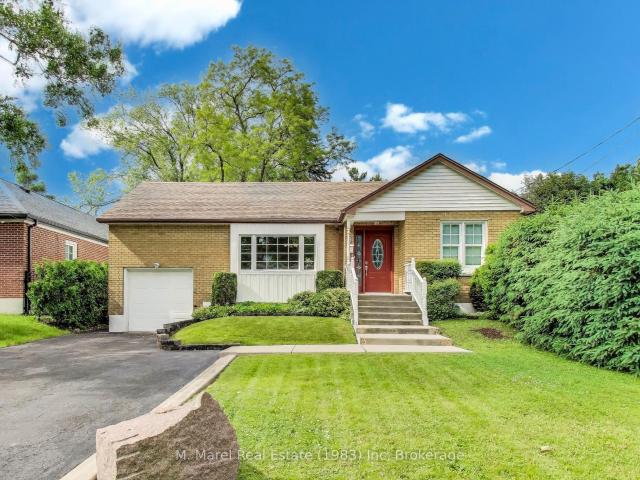 House for sale in Ancaster, Ontario