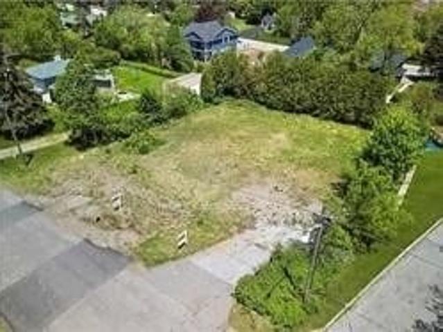 Land for sale in Ancaster, Ontario