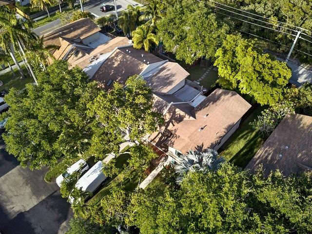 Townhouse for sale in Dania, Florida