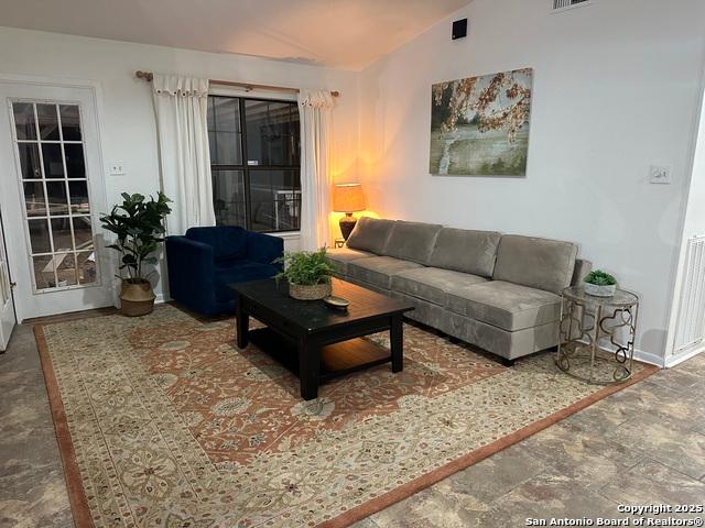 House for sale in Bandera House for sale in Bandera