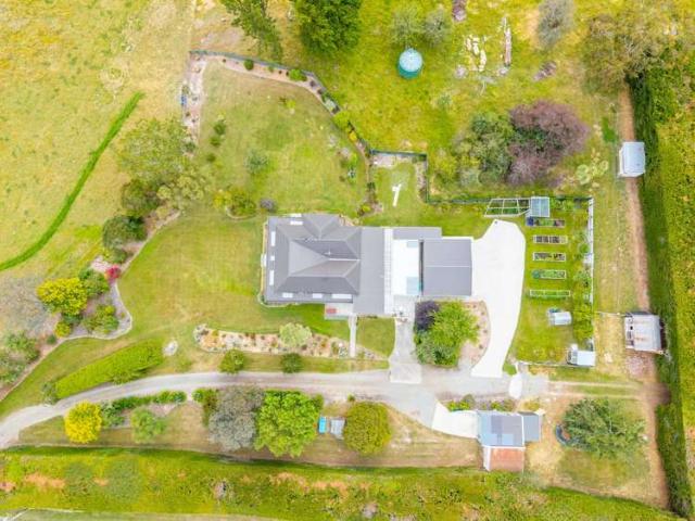 Property for sale in Levels, Canterbury