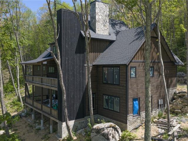 House for sale in Avery, North Carolina