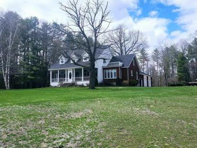 Farm for sale in Renfrew, Ontario