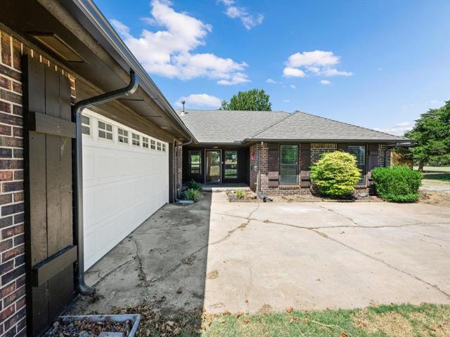 House for sale in Piedmont, Oklahoma
