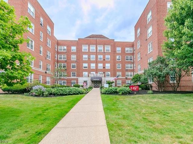 Condo for sale in Shaker Heights, Cuyahoga County