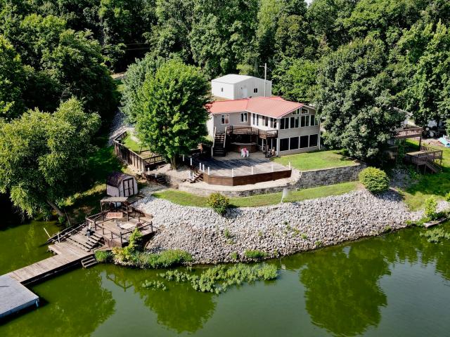 House for sale in West Frankfort, Illinois
