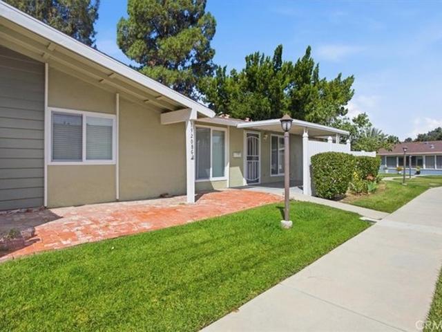 Condo for sale in Canyon Country, California