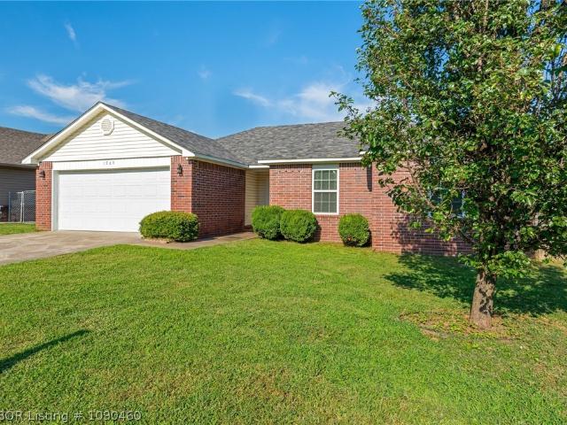 House for sale in Ark