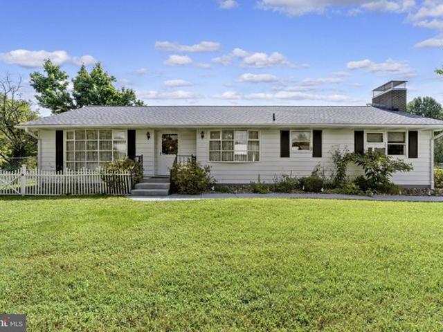 House for sale in Owings, Maryland