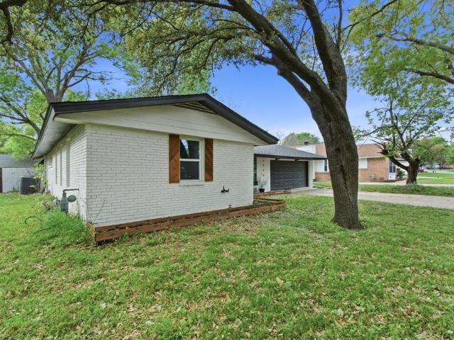 House for sale in Irving, Texas