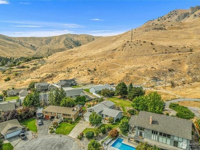 House for sale in Wenatchee, Chelan County