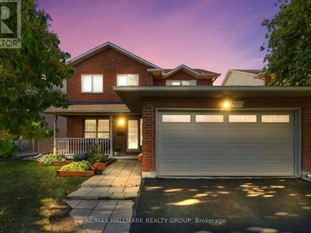 House for sale in Queenswood Heights, Ottawa